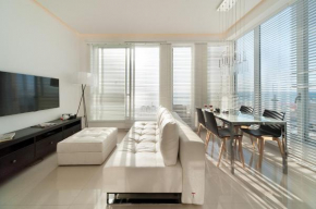 Beach and Sunset Panorama Apartment by Sea N' Rent